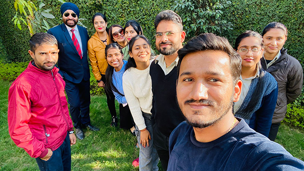 Daffohils Team members